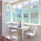 Cosy and Classy Sea Point Apartment