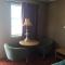 Lake Shore Motel