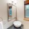 Chic Condo Unit 1 - Aspen