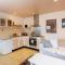 Tidewater Apartment Baltimore by Trident Holiday Homes