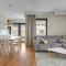 Premium Family & Business Old Town Riverside Apartment with parking