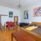 Apartment Sirius D in center of CB.