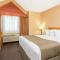 Canmore Inn & Suites