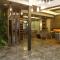 Grand Zara Hotel