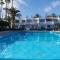 Canarian blue Suite tropical garden view & Pool - طوستا ديل سيلونثيو