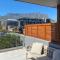 Modern Apartment in The Docklands, de Waterkant, Cape Town stunning views, gorgeous pool deck
