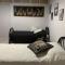 "L Industrial Green" Apartment