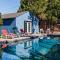 Le Bleu House - Newly Designed 3BR HOUSE & POOL by Topanga - Los Ángeles