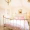 Higher Weddicott Barn Holiday Cottage - Self Catering
