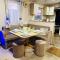 The Sunflower Luxury caravan at Tattersall lakes - Tattershall