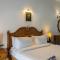 Country Inn Tarika Riverside Resort Jim Corbett