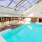 THE POOL HOUSE Cannes