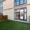 Avery House 2 - Two Bedroom with Outdoor Terrace by BPNE