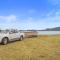 The Sunrise Bach - One Tree Point Holiday Home