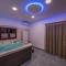 Villa Luna Tinjan, Pool and Wellness
