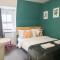 Smart Hyde Park Inn