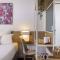 Hotel Paris Louis Blanc photo 8