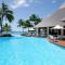 Lagoon Beachfront Lodge 202 on Hamilton Island by HamoRent