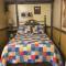 Acorn Hideaways Canton Charming Pioneer Suite 1890's General Store - كانتون