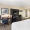 Holiday Inn Express London-I-70 - London