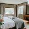 Breathe River Retreat