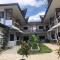 Hotel Oasis Port Barton