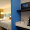 Holiday Inn Express & Suites Onalaska - La Crosse Area by IHG