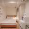 Yeah Room Namba