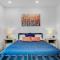 NEW! Vibrant Large Studio Dwntwn 18 Mins to NYC - 纽瓦克