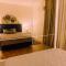 Newly Renovated Super-Chic Apartment