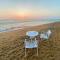 SUNSET BEACH HAVEN, Entire Villa, Beachfront, Private Pool - Galle