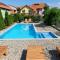 Apartmani ,,Vasa ,, 1 Apartmani ,,Vasa ,, 1