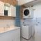 Grand Pacific 2 Unit 4 -Omaroo - First Floor