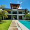 Villa Riverside