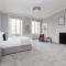 JOIVY Luxurious Apt on Notable George Street - Edinburgh