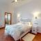Luxury 5 Bed House private pool and Sea View Nerja