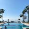 Frontline Beach Apartment, La Perla de la Bahia, Bahia de Casares - Estepona
