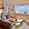 Beautiful design 3 bedroom apartment in Cortina