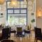 Hotel Trias