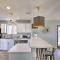 Charming Phoenix Home with Patio about 3 Miles to Dtwn! - فينكس