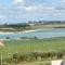 Appartement dans gîte vue mer et campagne