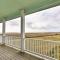 Breezy Galveston House with 2 Decks and Ocean Views! - 加尔维斯敦