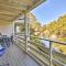 Half-Mi to Beach Hilton Head Condo with Lagoon View - جزيرة هيلتون هيد