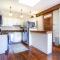 Cozy Old City Loft - Minutes from Market Square