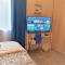 WOODY Pt - AMAZING 1970s SHARE HOUSE BY THE SEA-4 rooms available!
