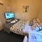 WOODY Pt - AMAZING 1970s SHARE HOUSE BY THE SEA-4 rooms available!