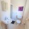 Friars Walk houses with 2 bedrooms, 2 bathrooms, fast Wi-Fi and private parking - 锡廷伯恩