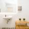 360 Hostel Borne