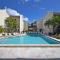 NEW Updated Siesta Key Vacation Rental with Heated Pool Access - Siesta Key