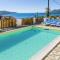 Holiday Home in Rovanjska with Sea Views